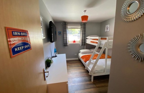 Falkirk Apartment | Canal View Apartment 2