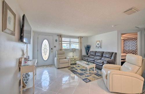 Hudson Beach Estates House | Canalfront Hudson Home with Private Dock and Yard!