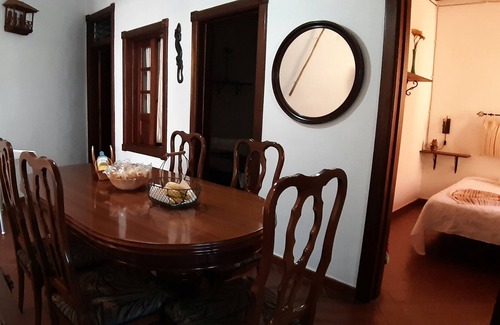 Los Realejos Cottage | Canarian House, sea views, jacuzzi and pool