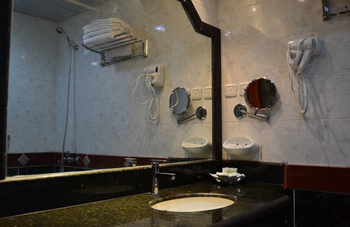 Yanbu Hotel | Canary Beach Hotel