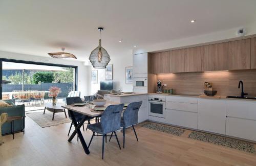 Cancale House | Cancale à la plage - Maison avec terrasse pour 6