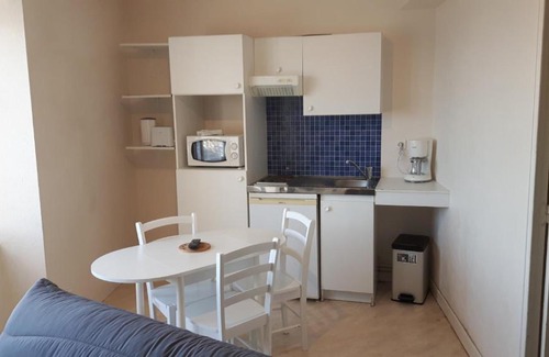 Cancale Apartment | Cancale, la houle