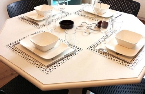 Cancale Apartment | CANCALE port appt 4 pers. in house, electric water heating included - wifi