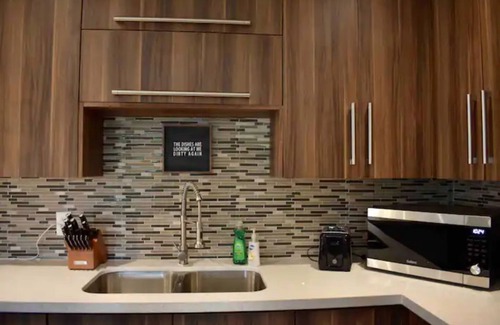 Weslaco House | Cancun Street