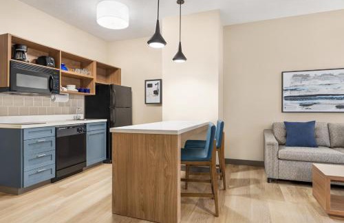 Meridian Hotel | Candlewood Suites Boise-Meridian by IHG