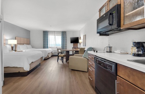 Northeast Pensacola Hotel | Candlewood Suites Pensacola - University Area by IHG