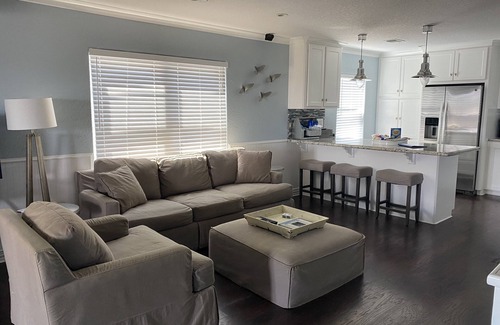 Cedar Lane House | Caney Creek Fishing Lodge