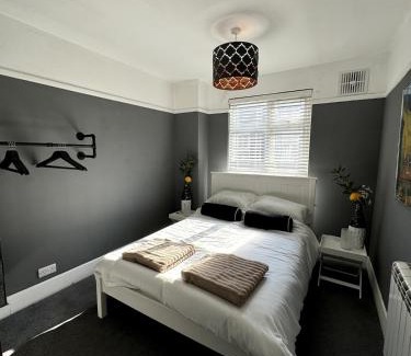 Canford Cliffs Apartment | Canford Cliffs Apartment