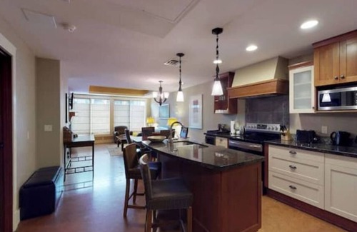 Cougar Creek Condo | Canmore Beautiful Condo Best Views Best Rates