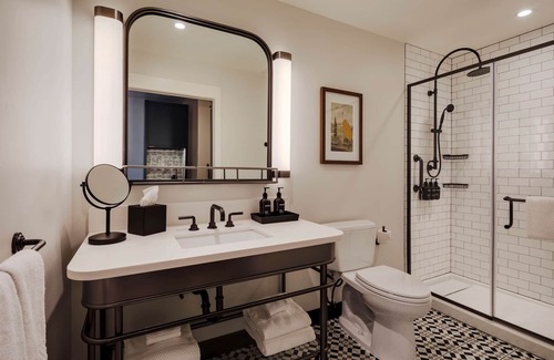 Government Center Hotel | Canopy By Hilton Boston Downtown