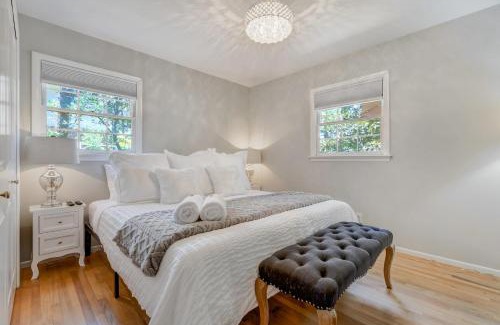 Broadmoor House | Canopy Springs Game Room & Covered Outdoor Oasis