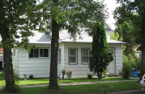 Canora House | Canora Vacation Home