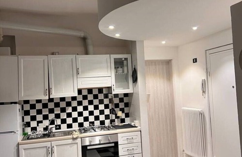 Bergamo Apartment | Canovine 13