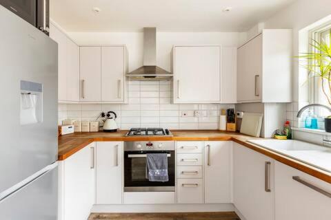 Canterbury House | Canterbury Cathedral Point