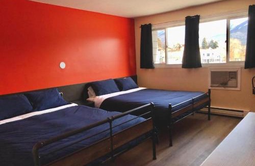 East Kootenay Hotel | Canterbury Inn