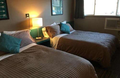 East Kootenay Hotel | Canterbury Inn