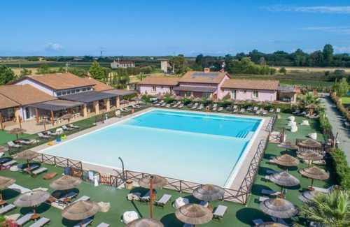 Cecina Apartment | Cantine , one-bedroom terraced house