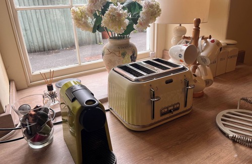 Brecon Apartment | Cantre Selyf - Spacious Apartment in our Historic Home in the Centre of Brecon