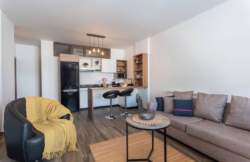 Kfardebian Apartment | Canyon - 1 BR Apt by The Valley in Kfardebian