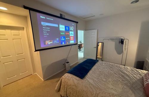 Canyon Country Apartment | Canyon Country Cozy Apartment, Pool and Jacuzzi