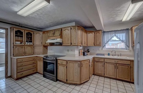 Rapid City Cabin | Canyon Lake Resort