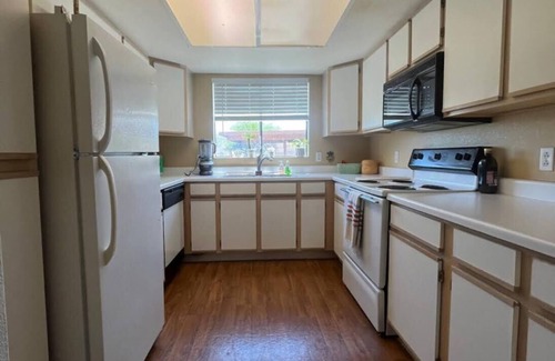 Quail Canyon Condo | Canyon Villas Condo 2BR, 2BTH,Gym, Pool & Hot tub