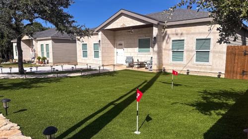 Canyon Lake House | CanyonLake Extended Stay Family or Work Relocation