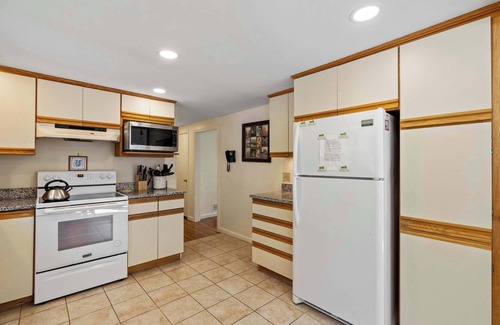 New Seabury House | Cape Cod Escape w/Heated Pool & Firepit