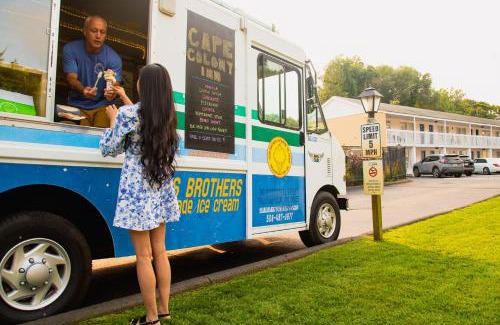 Provincetown Hotel | Cape Colony Inn