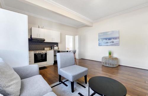 Cape Town City Centre Apartment | Cape Comfort - Central and Modern
