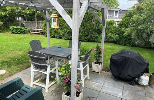 West Harwich House | Cape Cottage- 0.3 miles to beach, pet friendly!