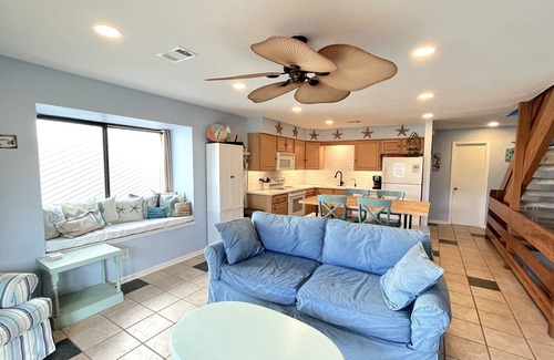 Port St. Joe House | Cape Happy Hour on pond w/Gulf View: 115 steps to beach and beachfront pool