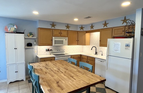 Port St. Joe House | Cape Happy Hour on pond w/Gulf View: 115 steps to beach and beachfront pool