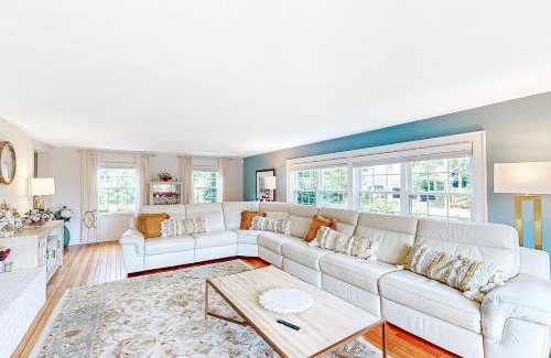 Harwich Port House | Cape Harbor Hideaway