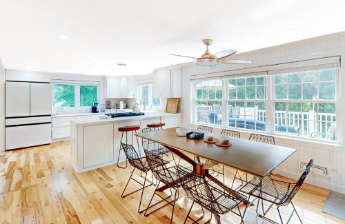 Harwich Port House | Cape Harbor Hideaway