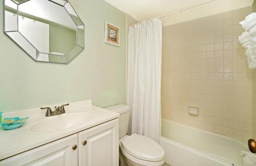 Port Canaveral Apartment | Cape Winds Resort