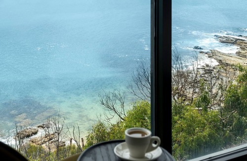 Wye River House | Cape Wye - Iconic Great Ocean Road Views and property