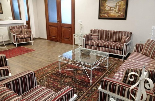 F-6 Sector House | Capital Grande