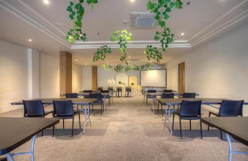 Rosario Hotel | Capital O 827 Speciale Hotel