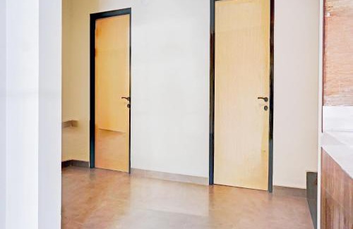 Bendungan Hilir Hotel | Capital O 90635 Tango Juliet Residence