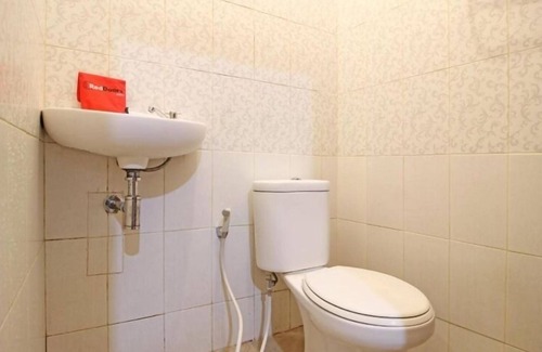 Condongcatur Hotel | Capital O G-hans Residence