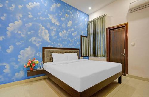 Udaipur Hotel | Capital O Maharana Palace