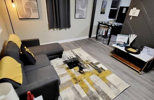 Capitol Heights House | Capitol hide away