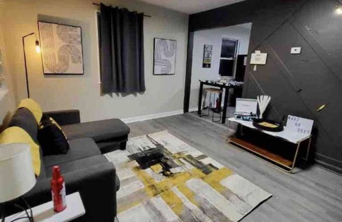 Capitol Heights House | Capitol hide away