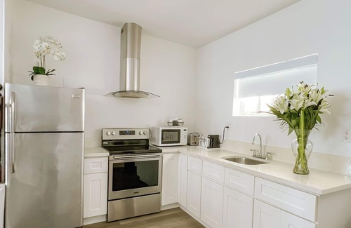 Laguna Beach Hotel | Capri Laguna on the Beach