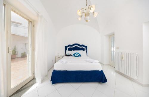 Capri House | CapriGetaway - La Rosa Bianca