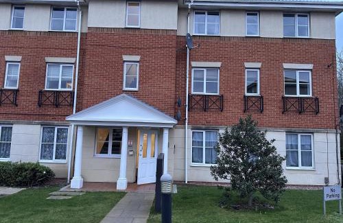 West Bromwich Apartment | Captivating 2-Bed Apartment in West Bromwich