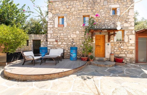 Bodrum City Center Apartment | Captivating Stone House with Patio near Beach in the Heart of Bodrum