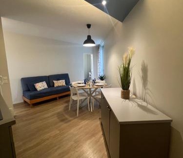 Archamps Apartment | Capucine Cosy Appart Hôtel 3 étoiles