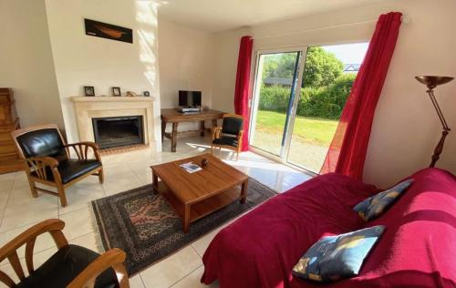 Carantec House | CARANTEC FAMILY HOME WITH GARDEN 8 people